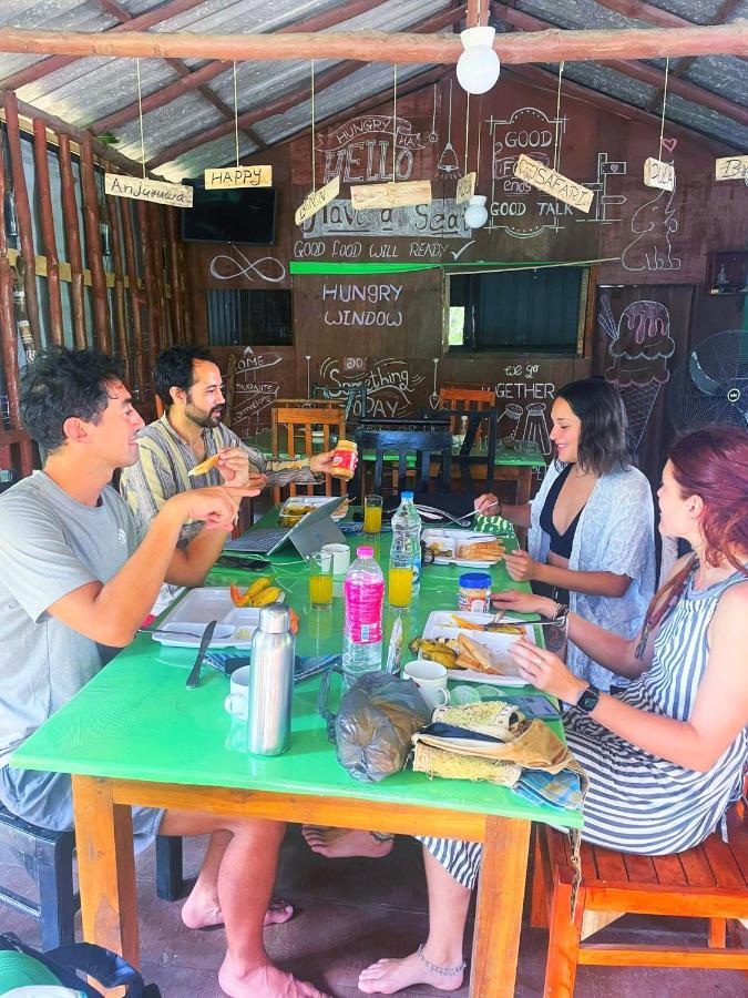 The Traveller'S Hostel & Private Rooms Sigiriya Luaran gambar