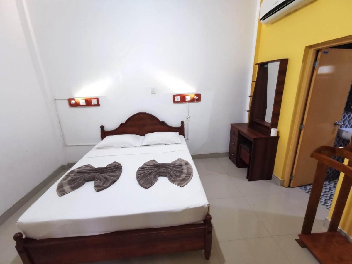 The Traveller'S Hostel & Private Rooms Sigiriya Luaran gambar